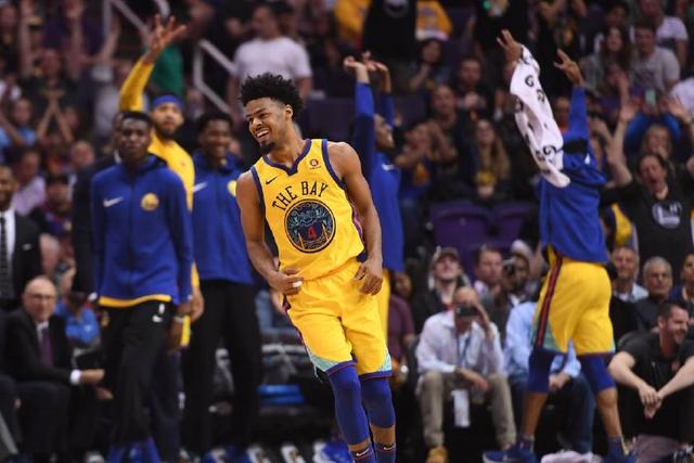 乔帅雪藏王哲林重用胡金秋 后者20分率队首胜